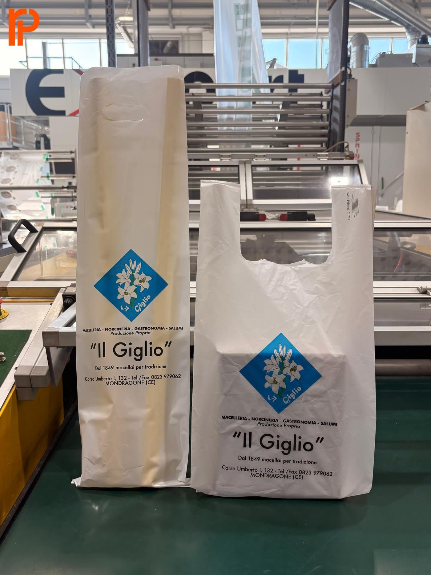 Sacchi in due formati realizzati per Macelleria Il Giglio